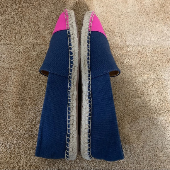Women’s 9 1/2 J. CREW Navy Blue / Pink Cap Toe Canvas Espadrille Slip On Shoes - Picture 10 of 16
